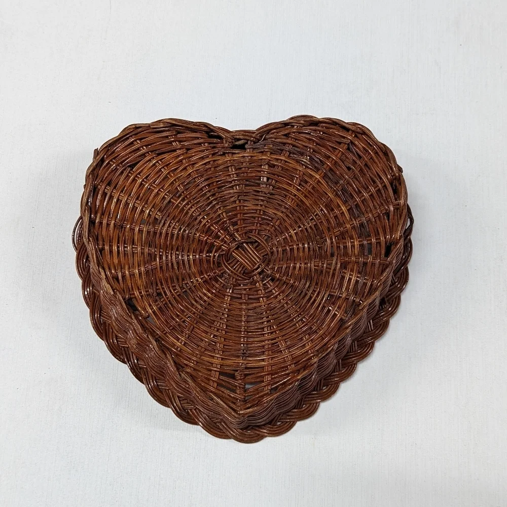 Cottagecore Vintage Wicker Heart Nesting Baskets Set of 3 Wall Decor Boho‎
